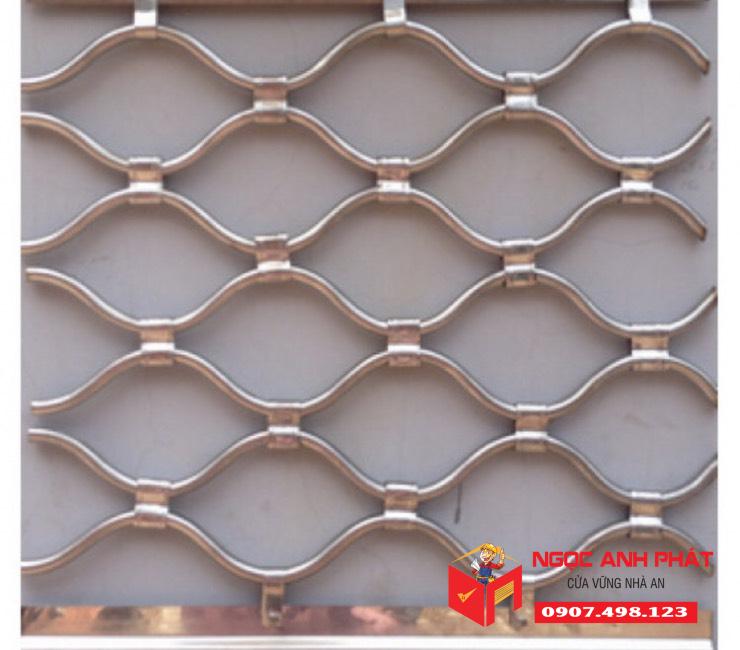 Mẫu cửa cuốn Inox mắc võng Mẫu cửa cuốn Inox mắc võng